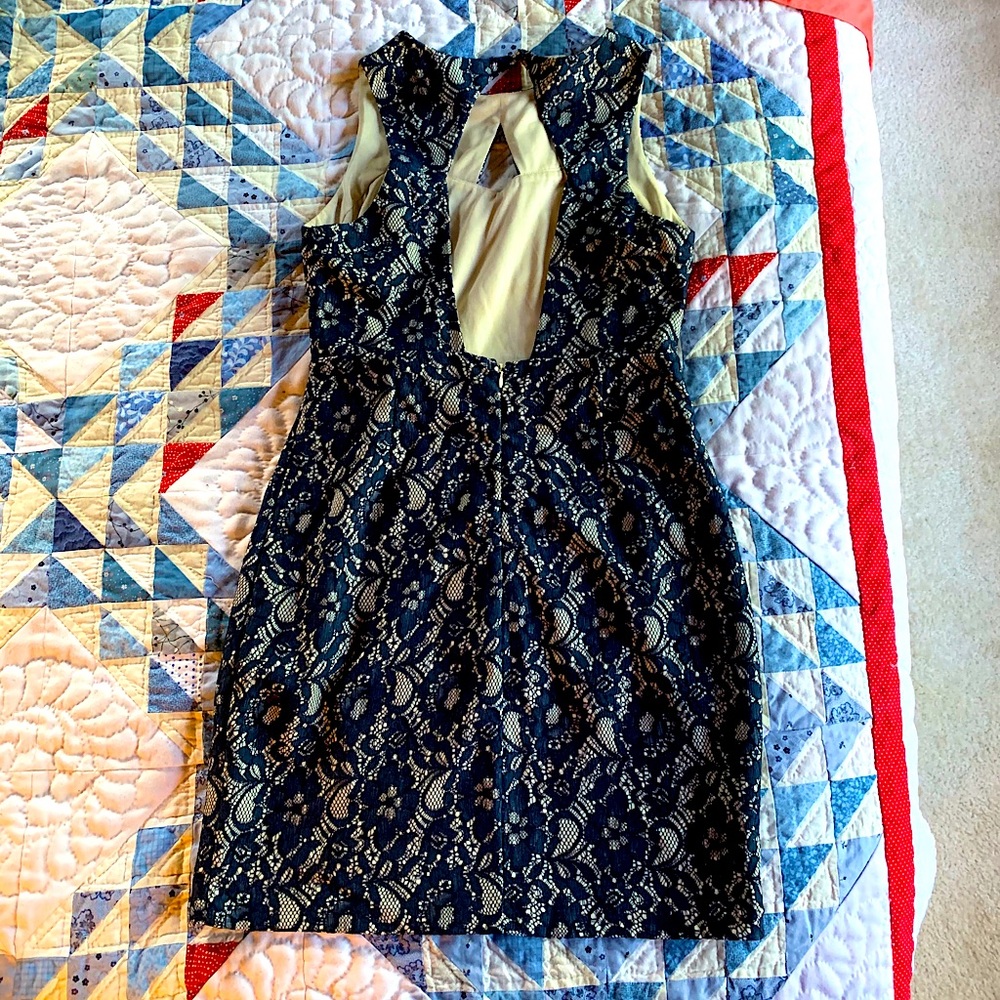 Ark & Co Lace bodycon dress